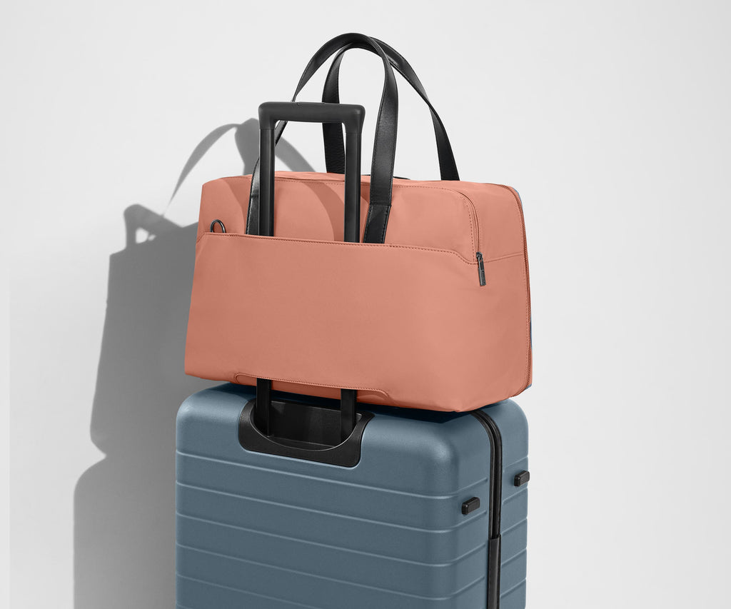 Away The Overnight Bag Duffel Bag - Clay Pink