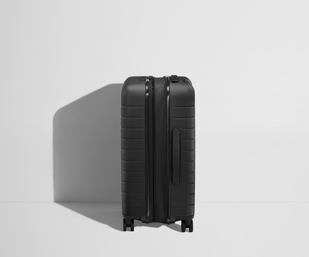 Away The Bigger Carry-On Flex Suitcase - Jet Black