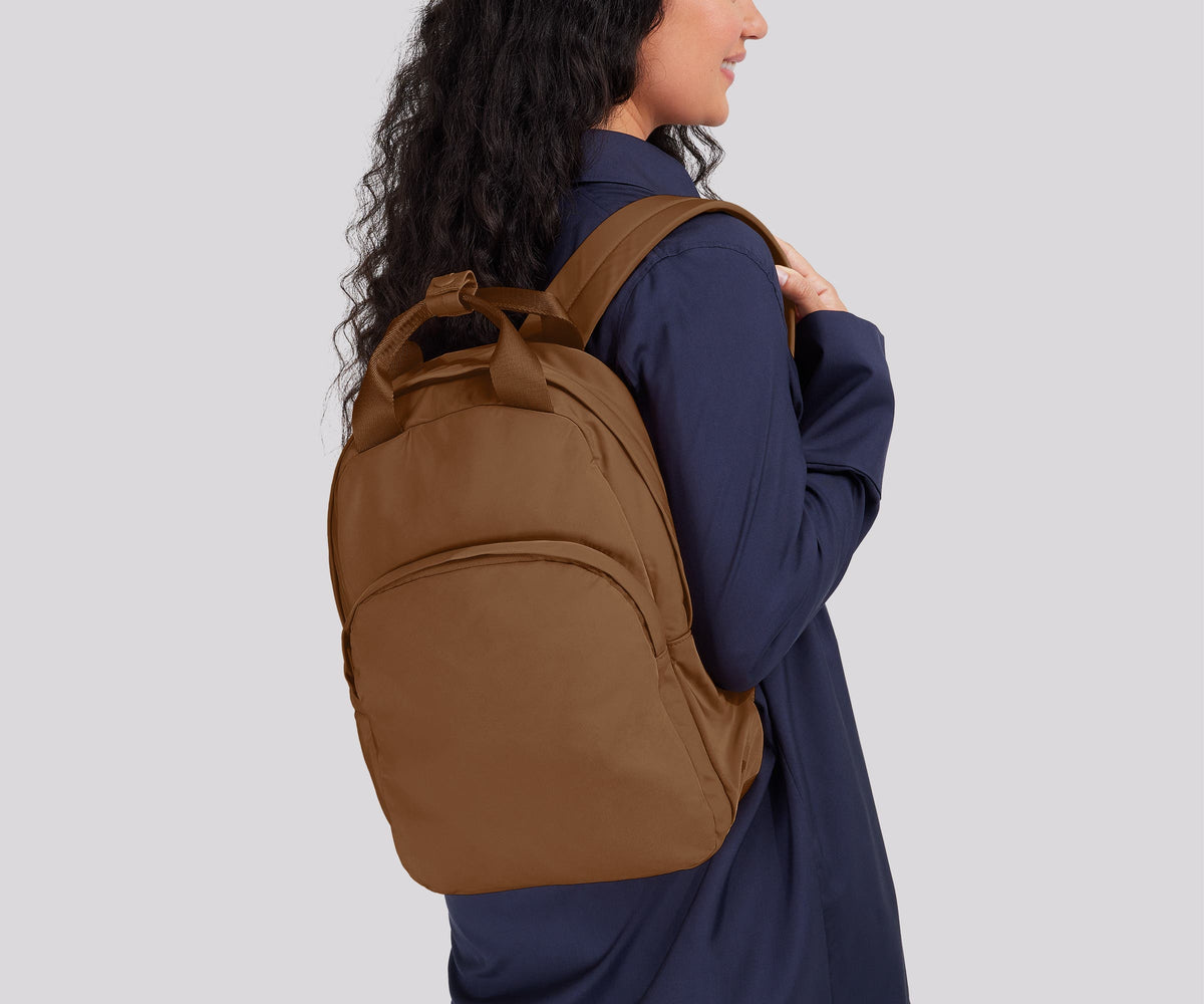 Away Featherlight Backpack in Amaro Brown