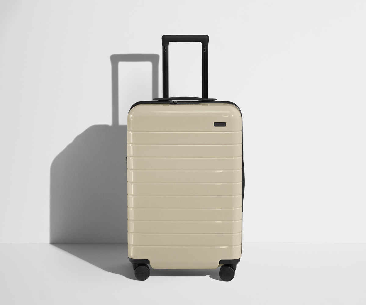 Away The Bigger Carry-On Flex Suitcase - Salt White (Gloss)