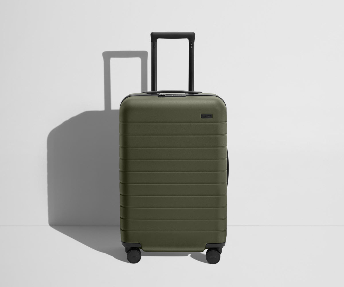 Away The Bigger Carry-On Flex Suitcase - Olive Green