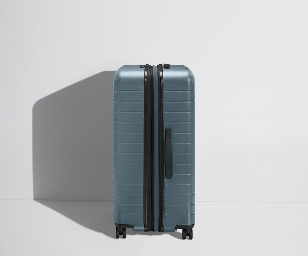 Away The Large Flex Suitcase - Coast Blue