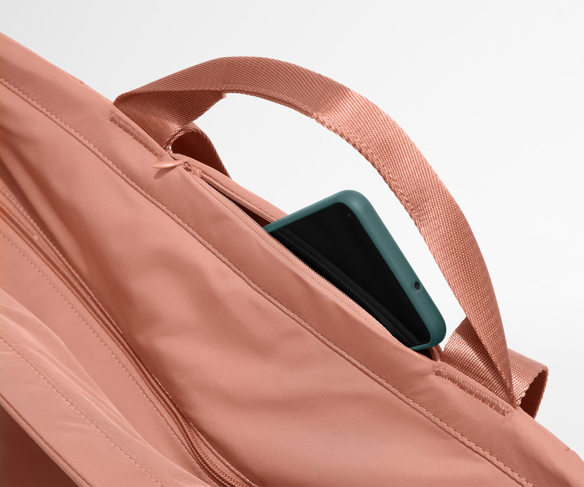Away Large Featherlight Tote Tote Bag - Clay Pink