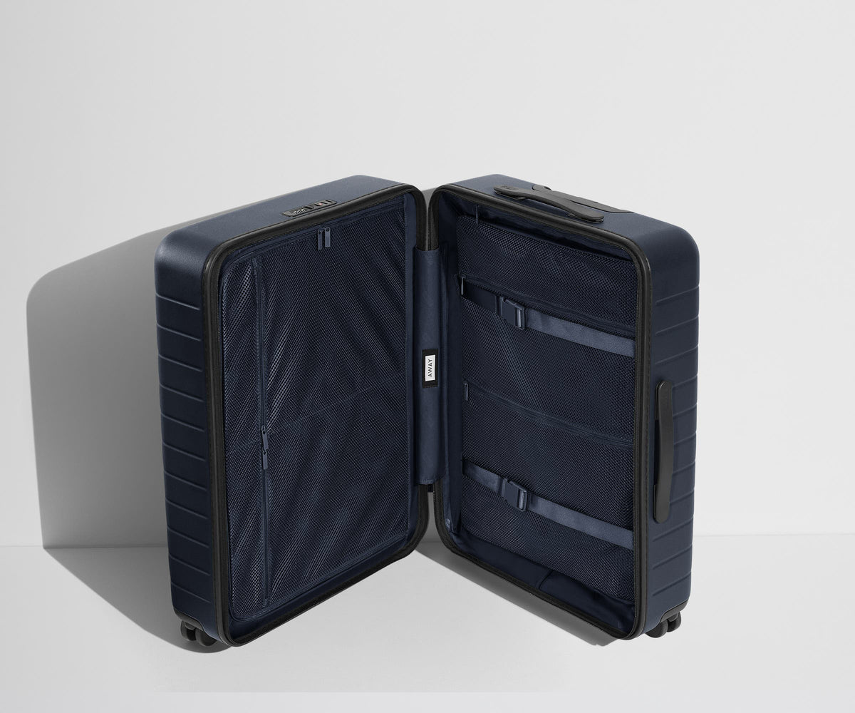 Away The Medium Suitcase - Coast Blue