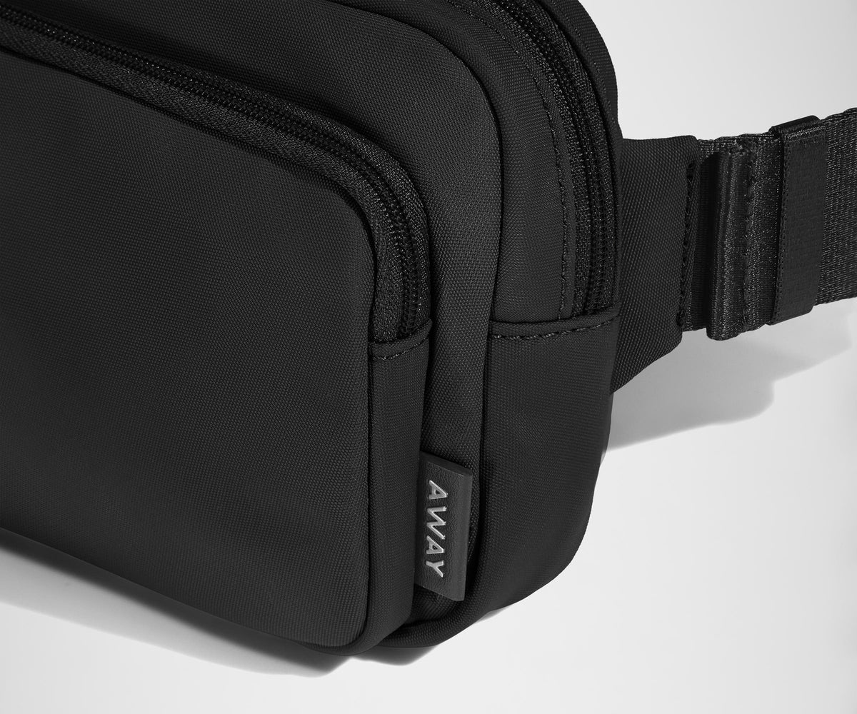 Away The Small Everywhere Sling Bag Crossbody Bag - Jet Black