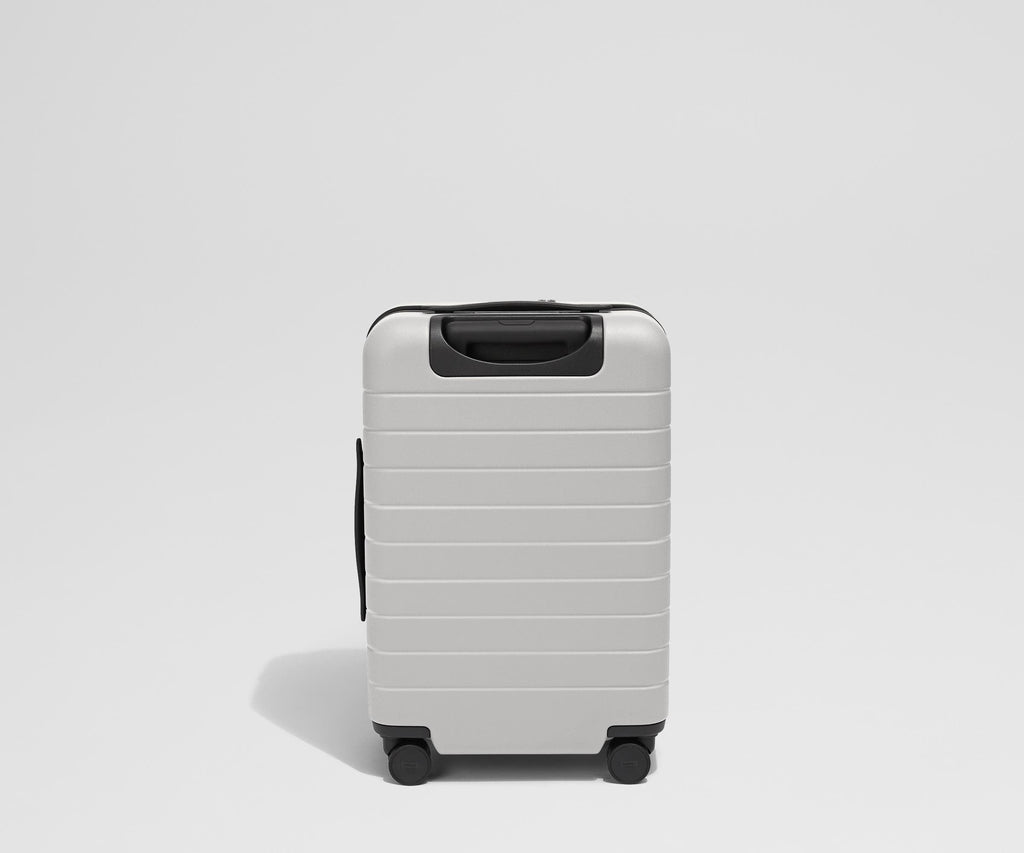 Away The Executive Carry-On Suitcase - Cloud Gray
