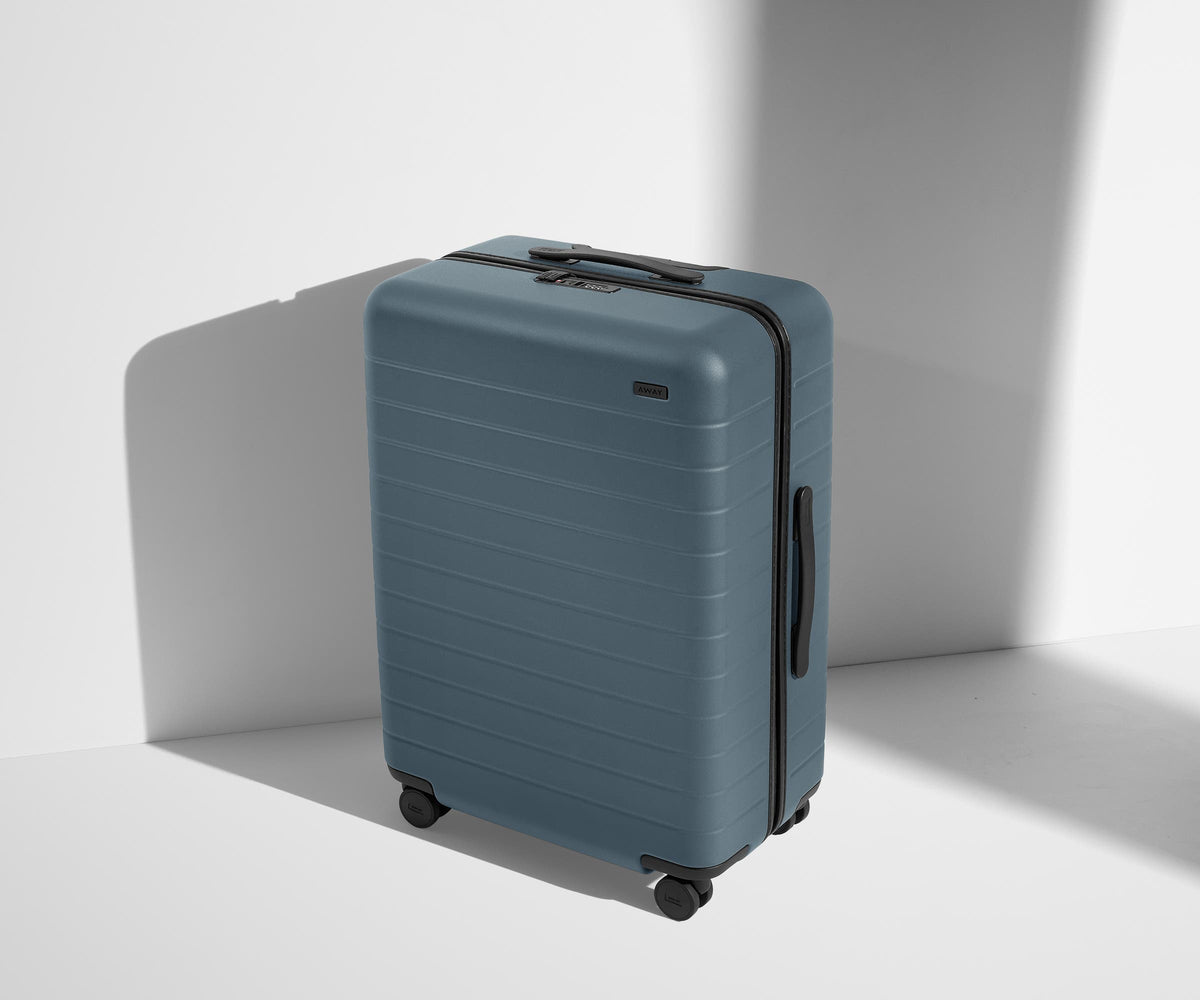 Away The Medium Suitcase - Coast Blue
