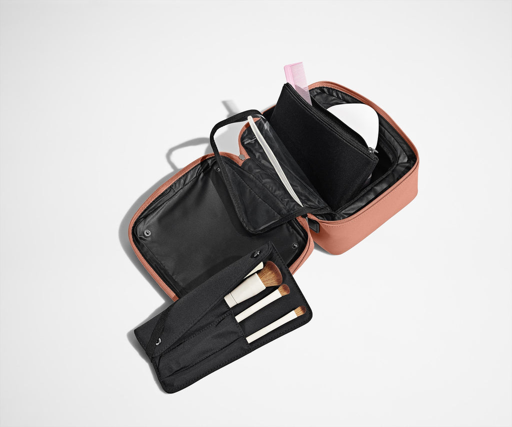 Away The Cosmetics Bag Toiletry Bag - Clay Pink
