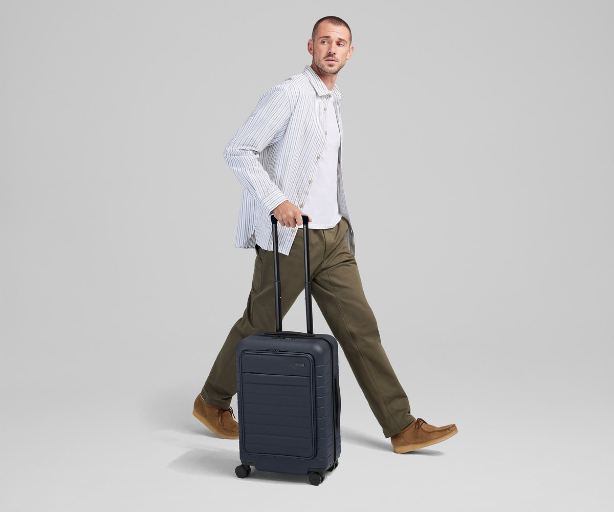 Away The Executive Bigger Carry-On Suitcase - Navy Blue