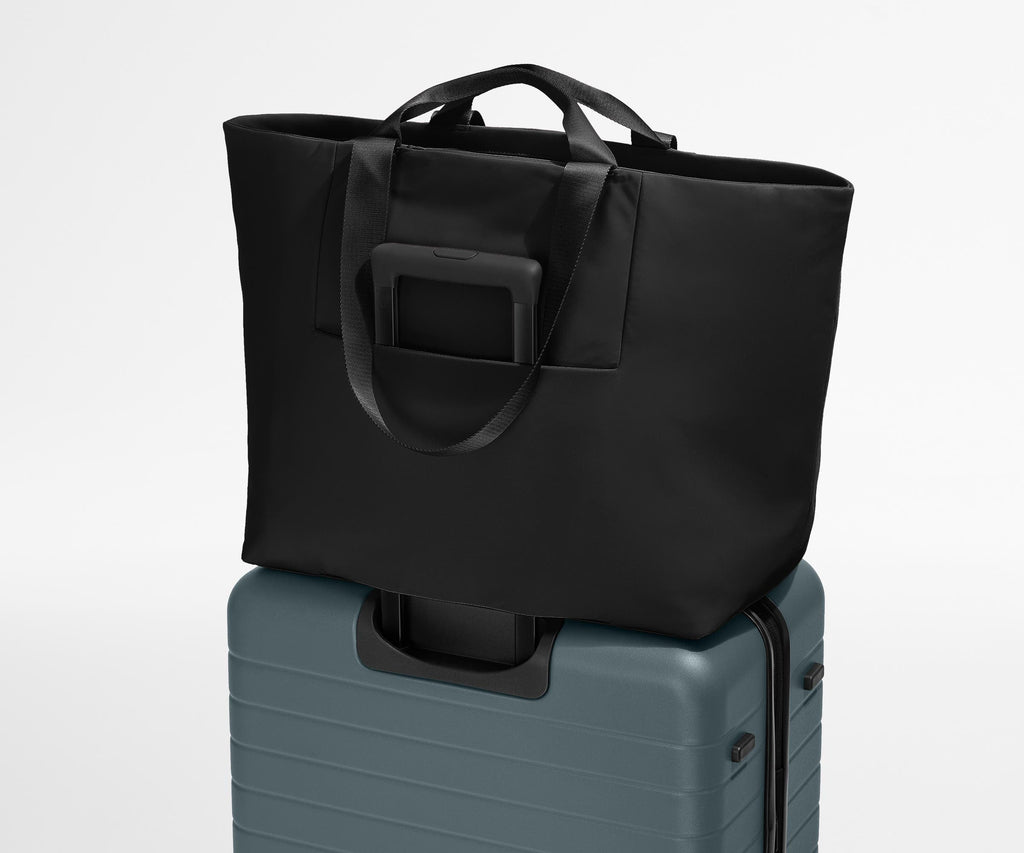Away Large Featherlight Tote Tote Bag - Jet Black