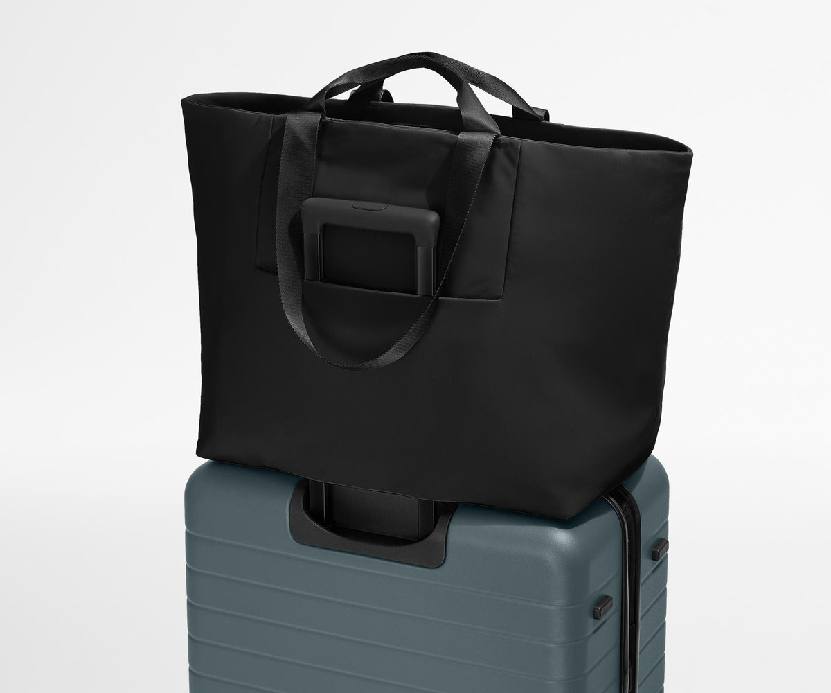 Away Large Featherlight Tote Tote Bag - Jet Black