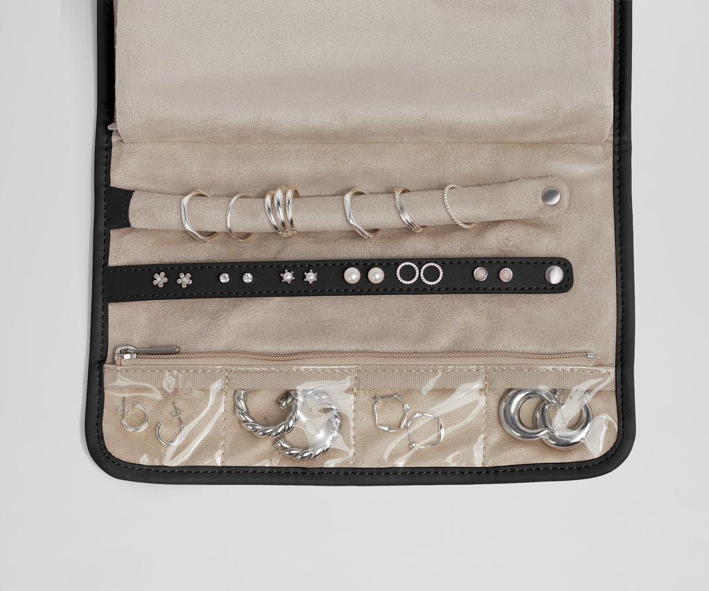 Away Hanging Jewelry Organizer Jewelry Case - Jet Black