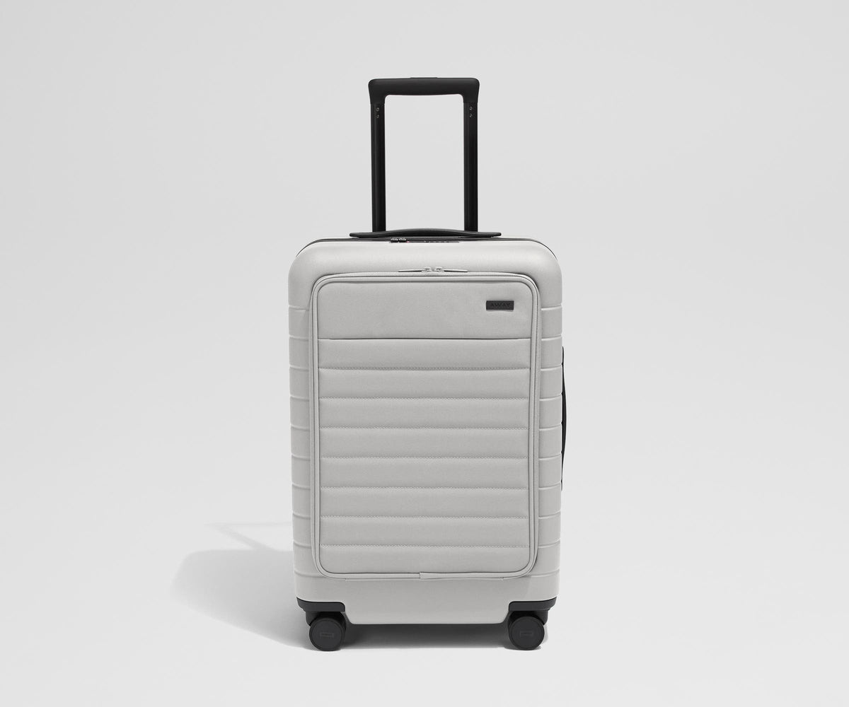 Away The Executive Bigger Carry-On Suitcase