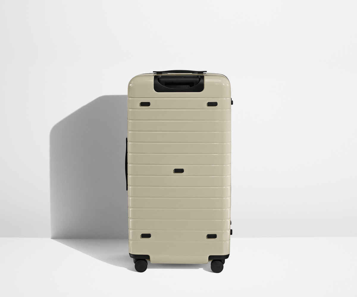 Away The Trunk Suitcase - Salt White (Gloss)
