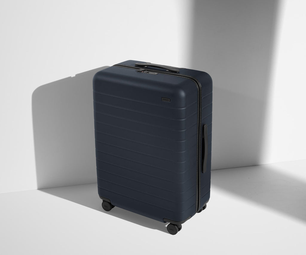 Away The Medium Suitcase - Navy Blue