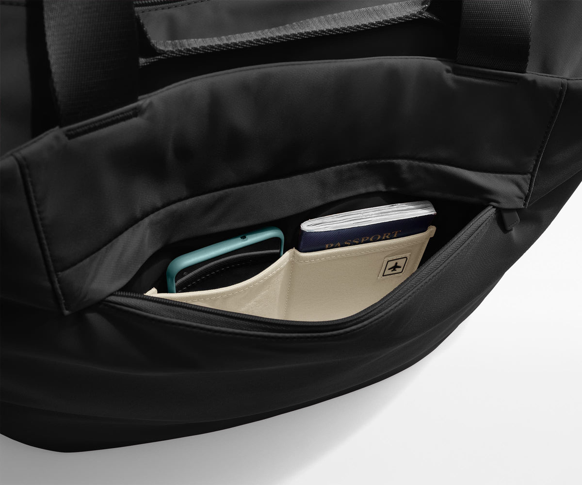 Away Large Featherlight Tote Tote Bag - Jet Black