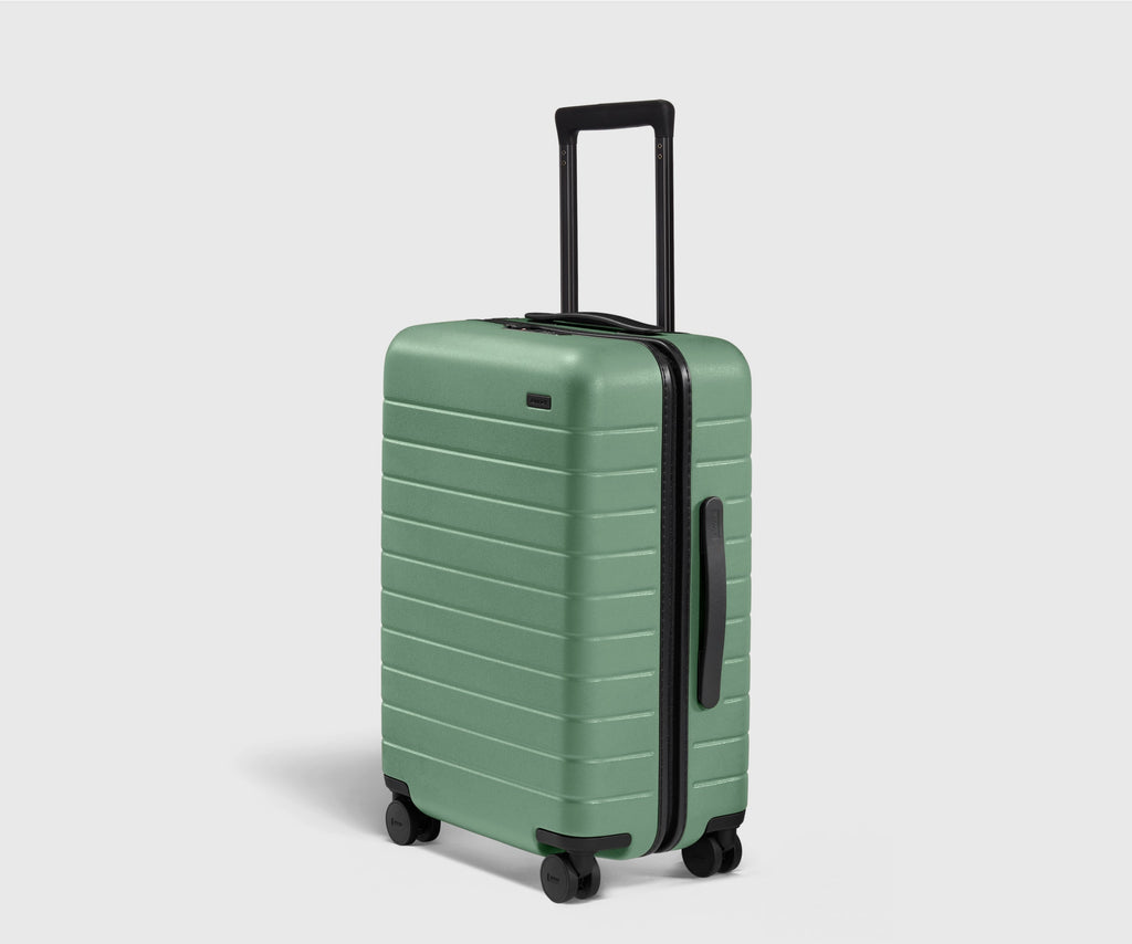 Away The Bigger Carry-On Suitcase - Sea Green