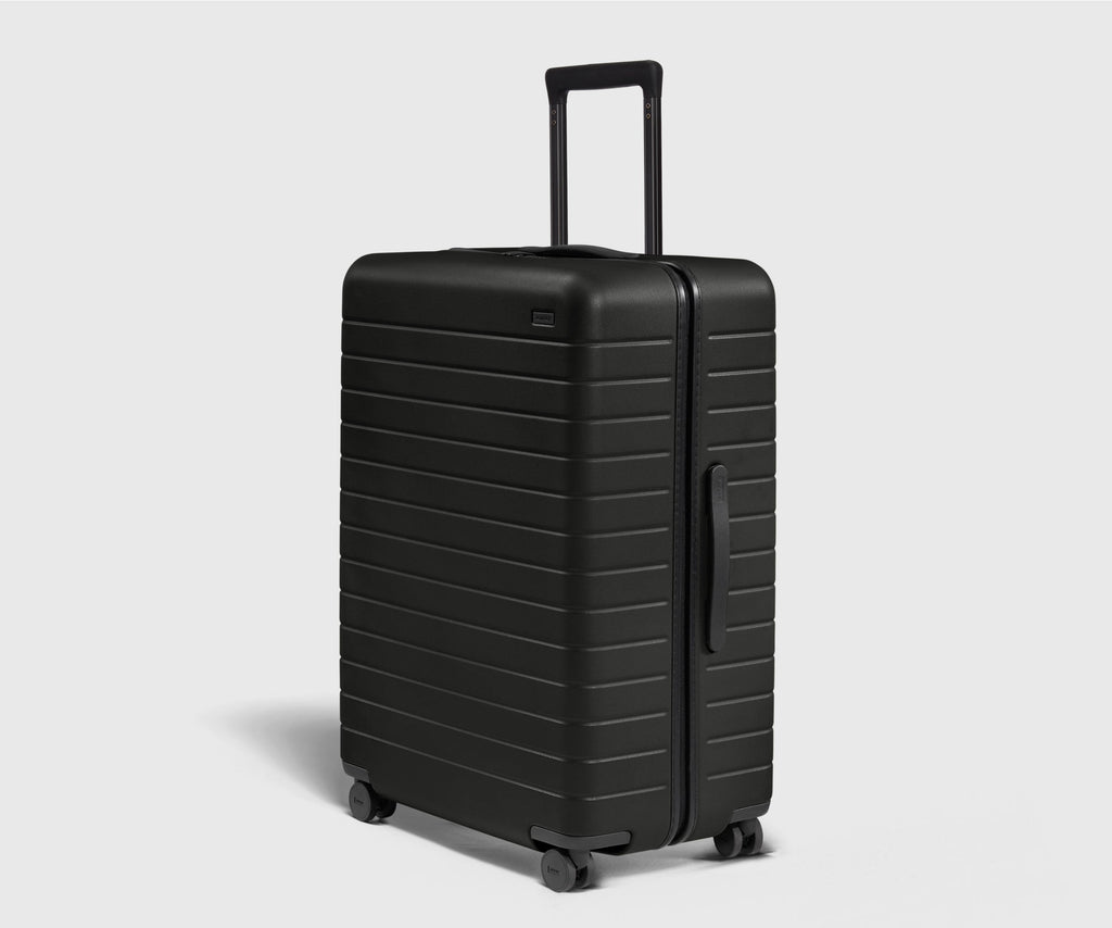 Away The Large Suitcase - Jet Black
