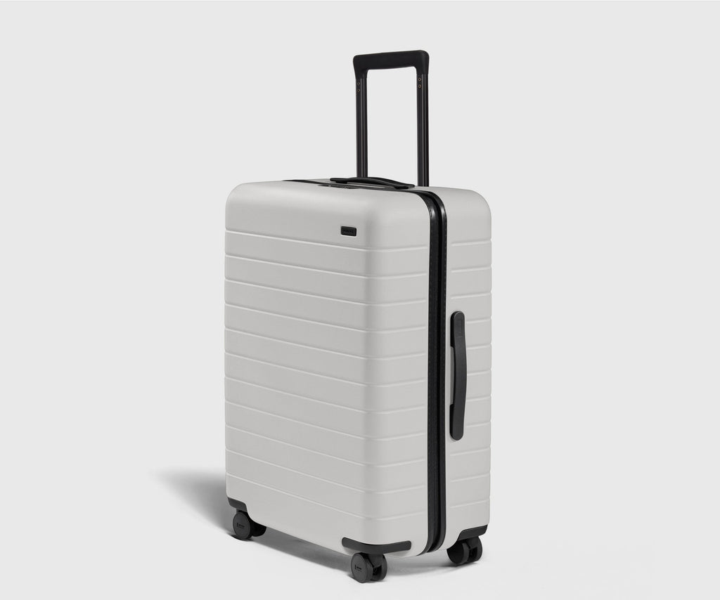Away The Medium Suitcase - Cloud Gray