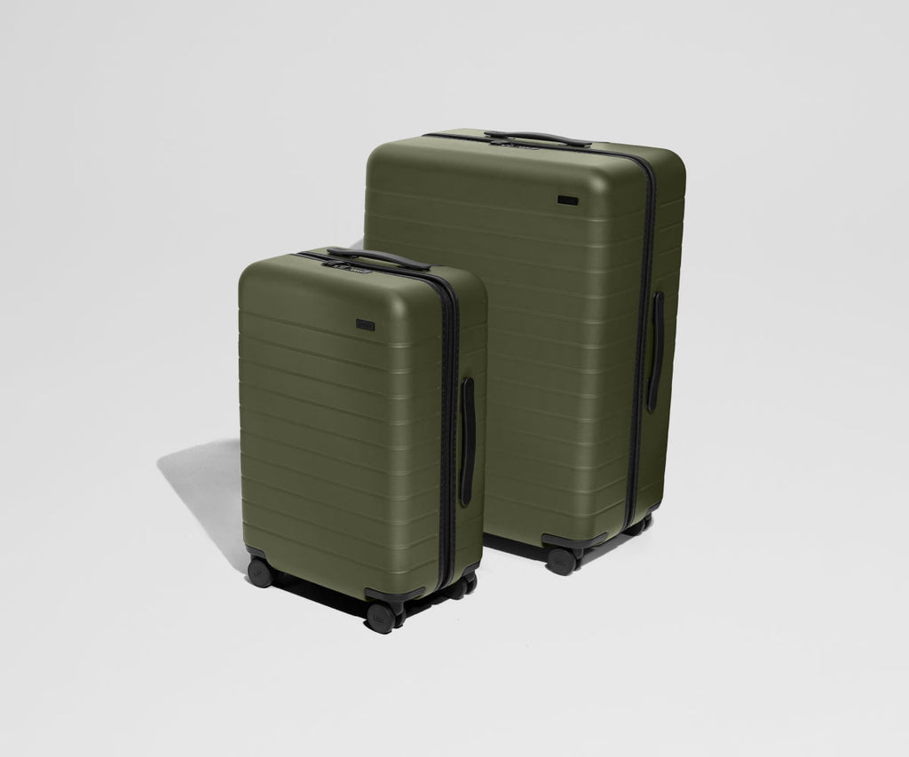 Away Explorer Essentials Bundle Suitcase