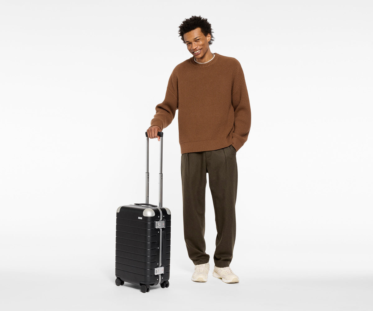 Away The Aluminum Edge Carry-On Suitcase - Jet Black