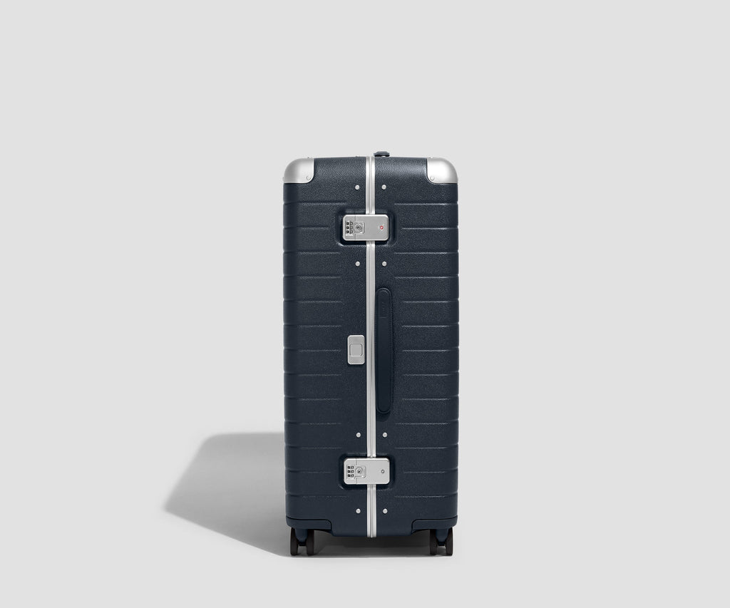 Away The Aluminum Edge Large Suitcase - Navy Blue