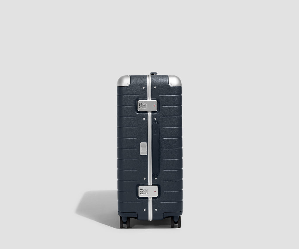 Away The Aluminum Edge Medium Suitcase - Navy Blue