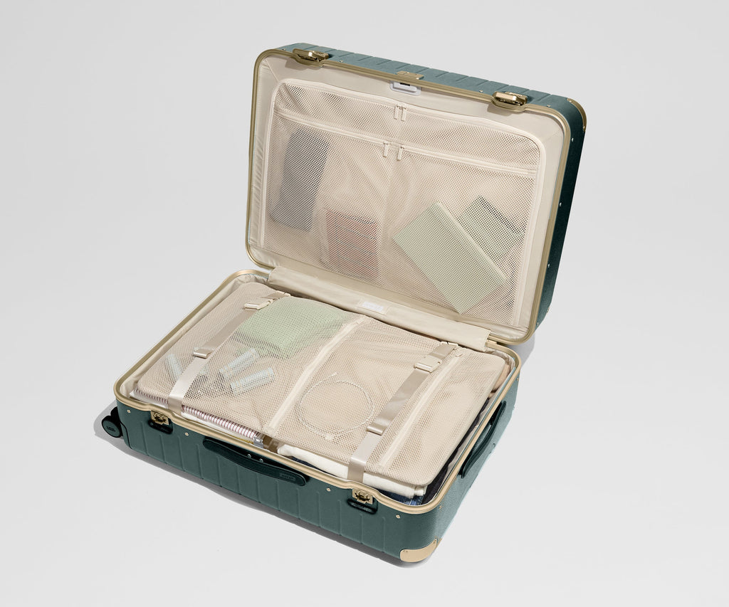 Away The Aluminum Edge Large Suitcase - Ivy Green