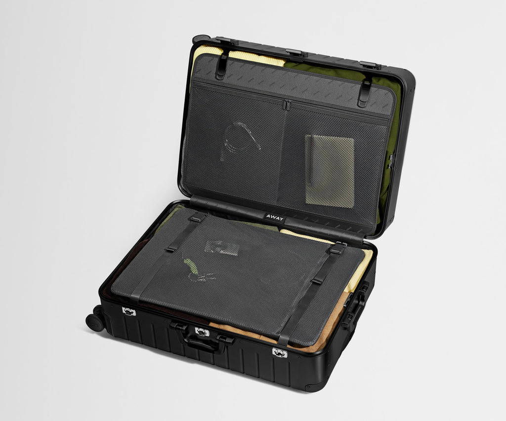 Away The Large: Aluminum Edition Suitcase - Onyx Black