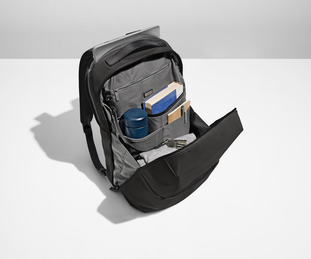 Away The Everywhere Zip Backpack in Jet Black