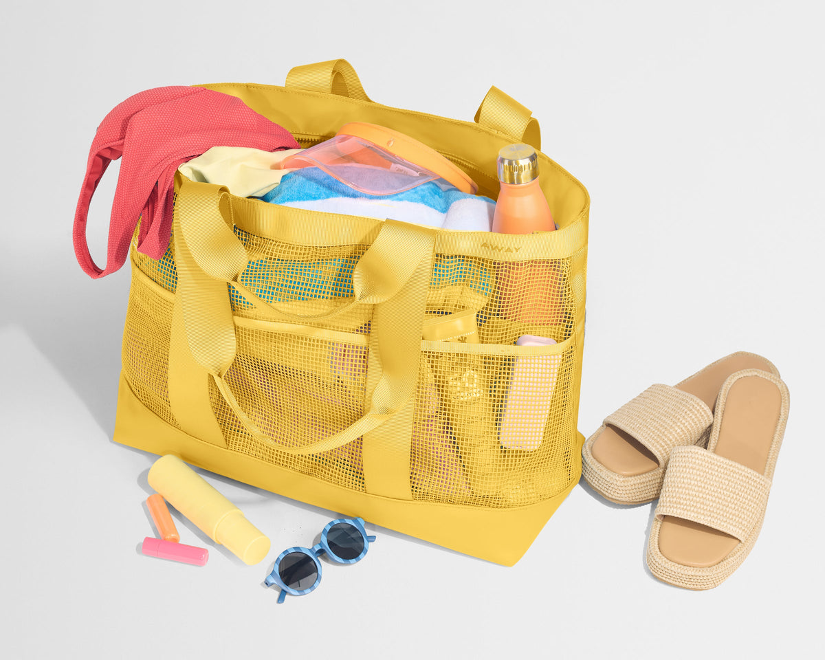 Away Beach Tote Tote Bag - Golden Hour Yellow
