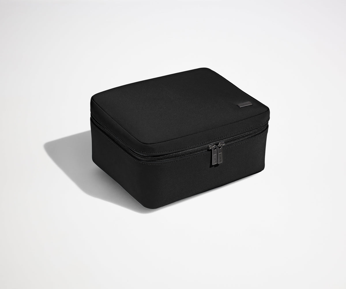 Away The Cosmetics Bag Toiletry Bag