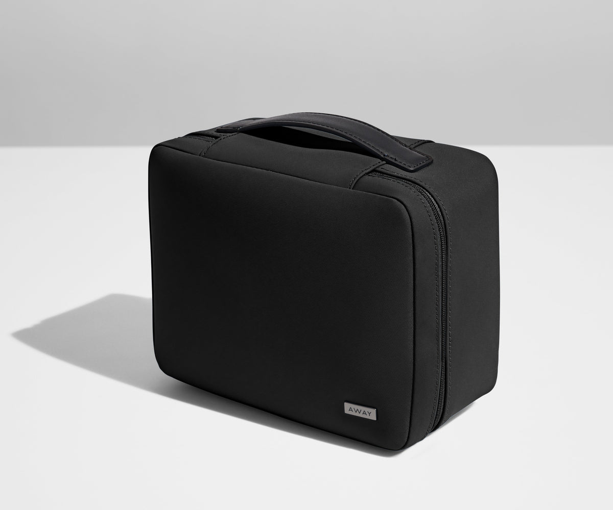 Away The Cosmetics Bag Toiletry Bag - Jet Black