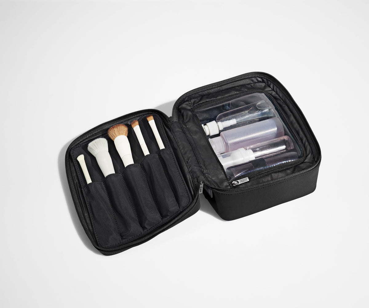 Away The Cosmetics Bag Toiletry Bag - Jet Black