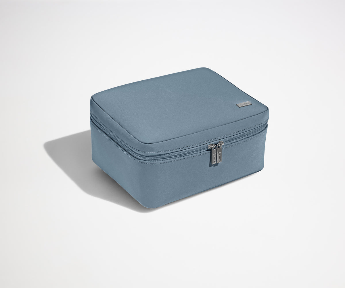 Away The Cosmetics Bag Toiletry Bag