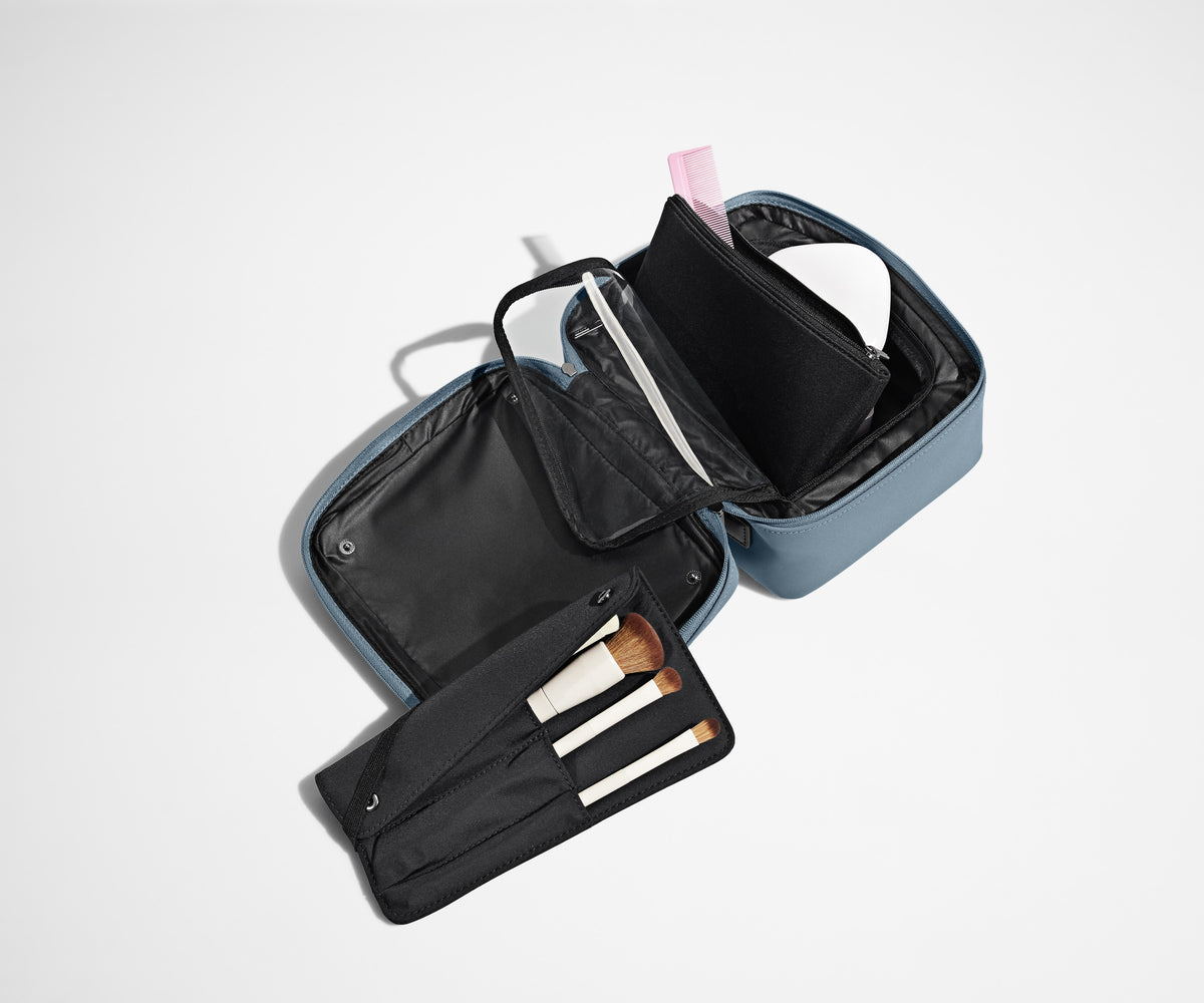 Away The Cosmetics Bag Toiletry Bag - Coast Blue