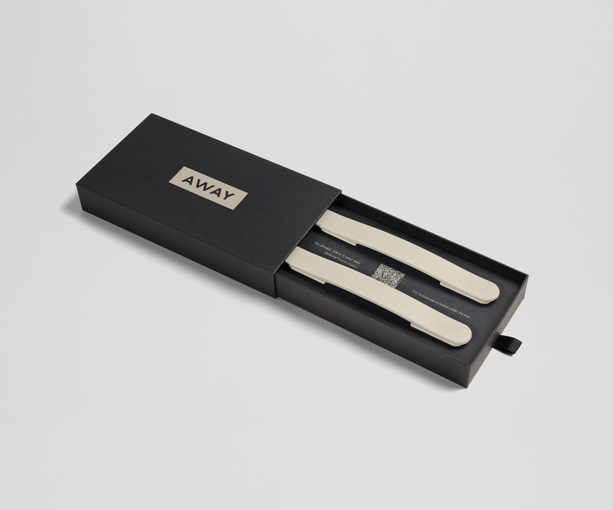 Away Custom Handle Set Travel Accessory