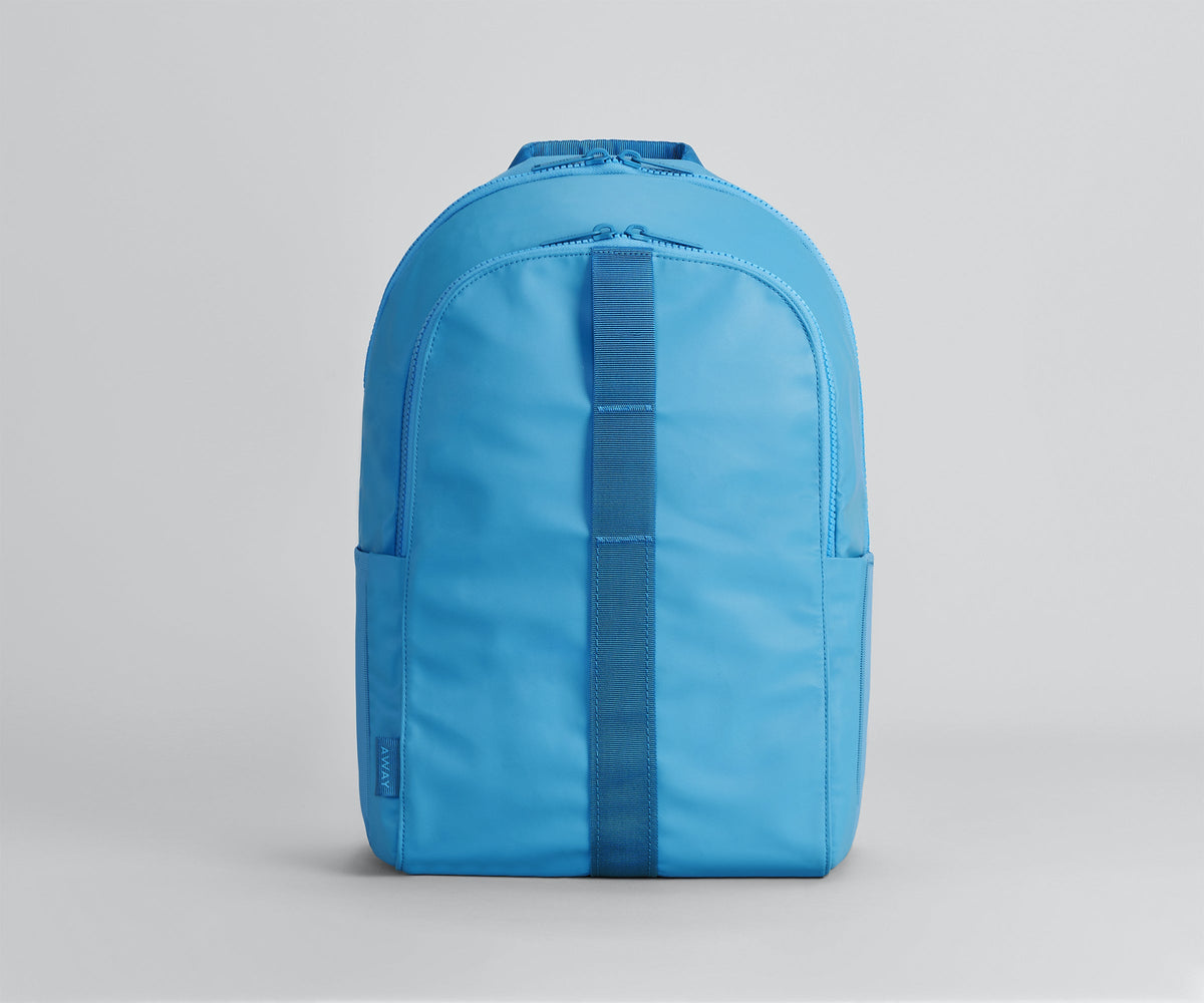 Away Active Backpack 26L in Vivid Blue