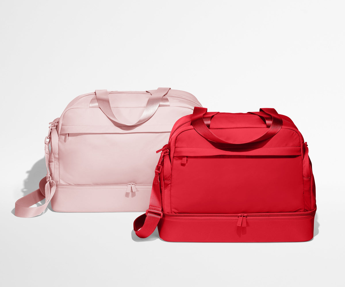 Away Featherlight Overnight Bag Crossbody Bag - Blush Pink