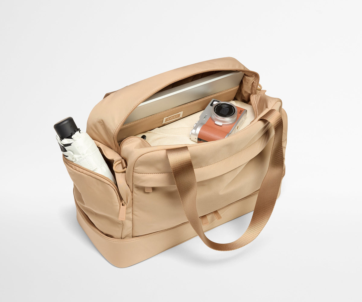 Away No Missed Connections Bundle Duffel Bag