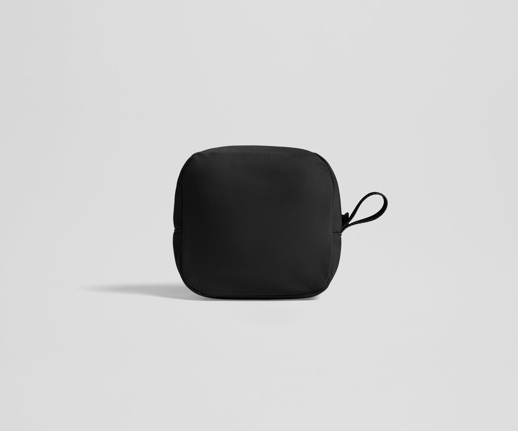 Away Featherlight Tech Set Backpack - Jet Black