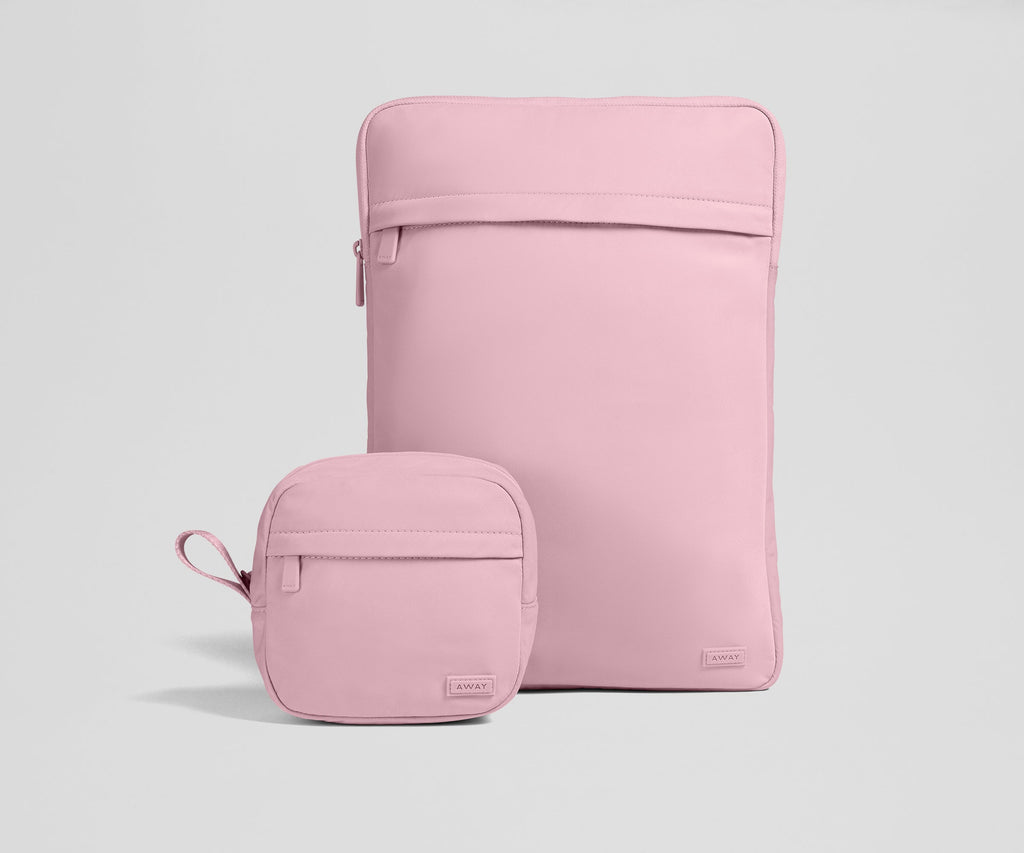 Away Featherlight Tech Set Travel Accessory