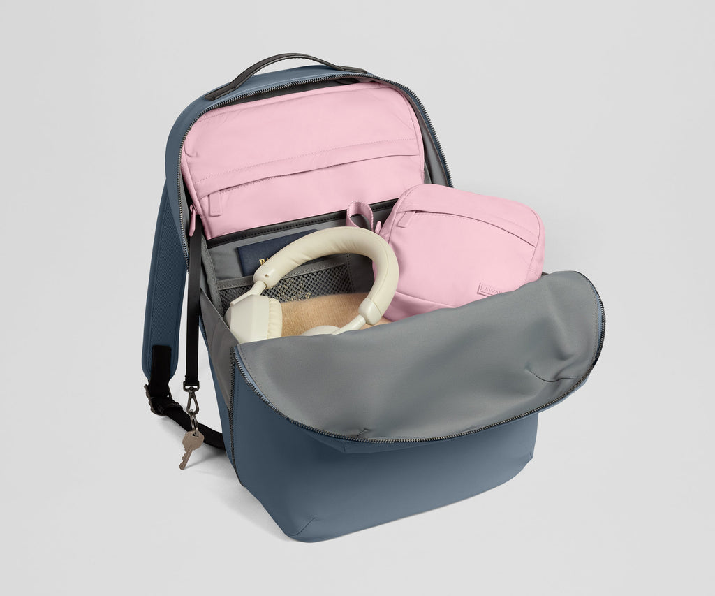 Away Featherlight Tech Set Backpack - Glacial Pink
