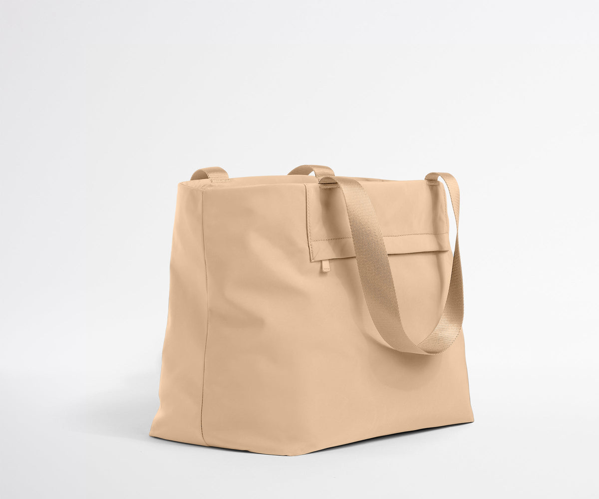 Away Featherlight Tote Tote Bag - Camel Brown