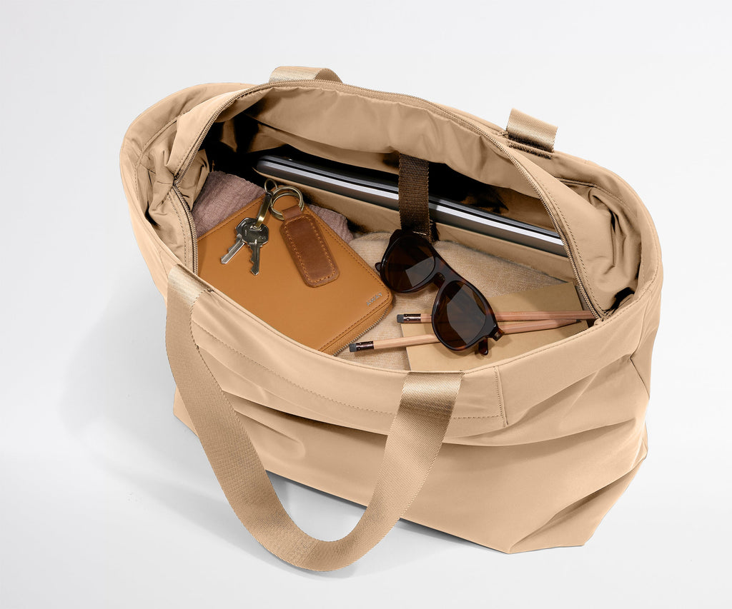 Away Featherlight Tote Tote Bag - Camel Brown