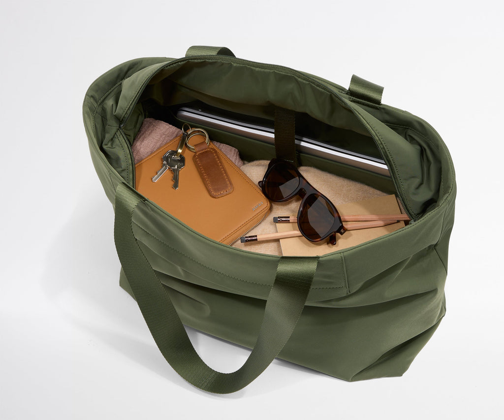 Away Featherlight Tote Tote Bag - Olive Green