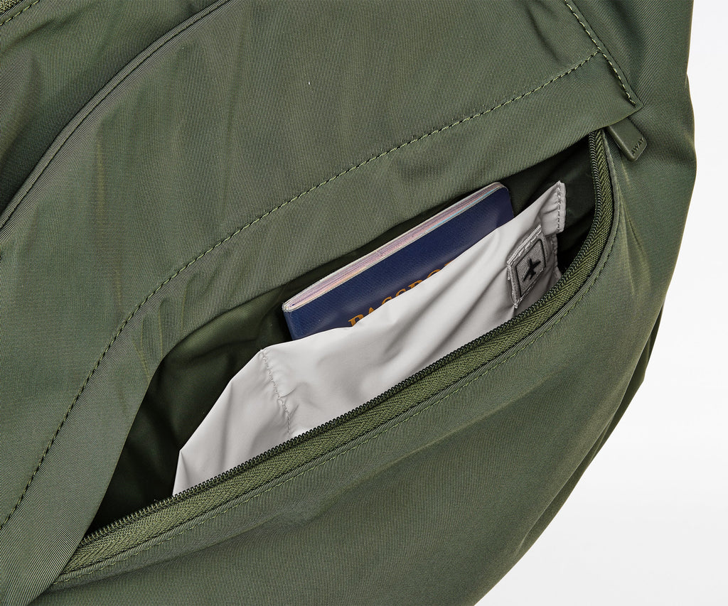 Away Featherlight Tote Tote Bag - Olive Green