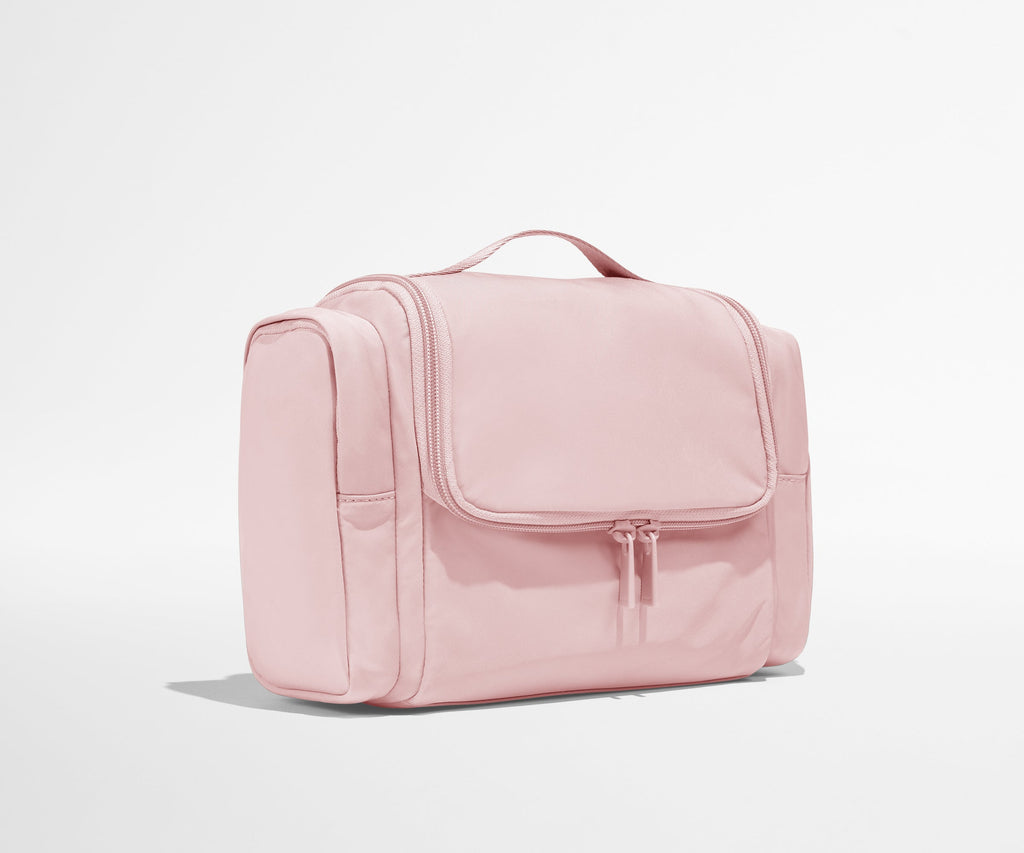 Away Featherlight Hanging Travel Vanity Travel Accessory - Blush Pink