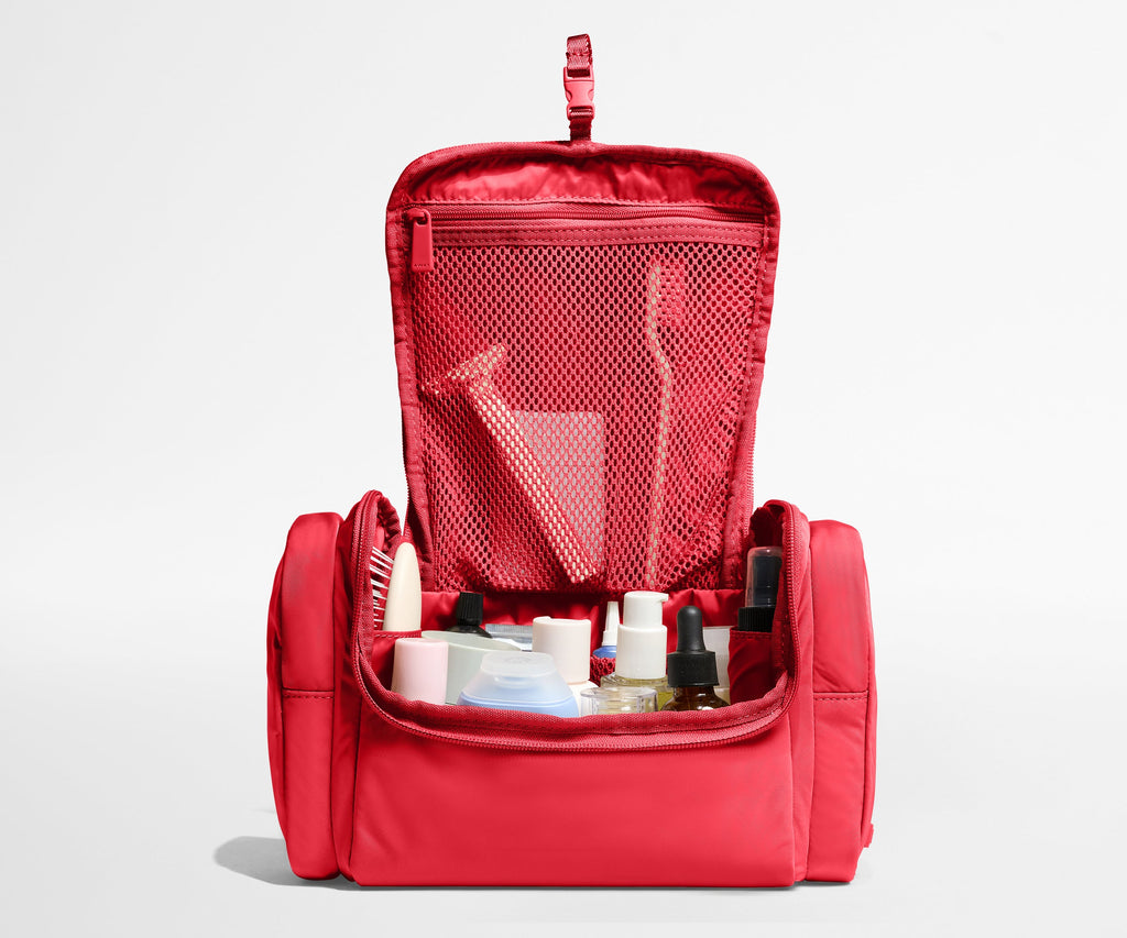 Away Featherlight Hanging Travel Vanity Travel Accessory - Cherry Red
