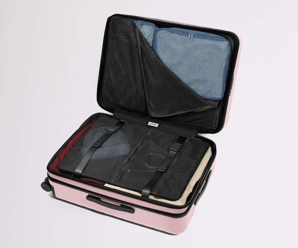 Away The Medium Flex Suitcase - Blush Pink